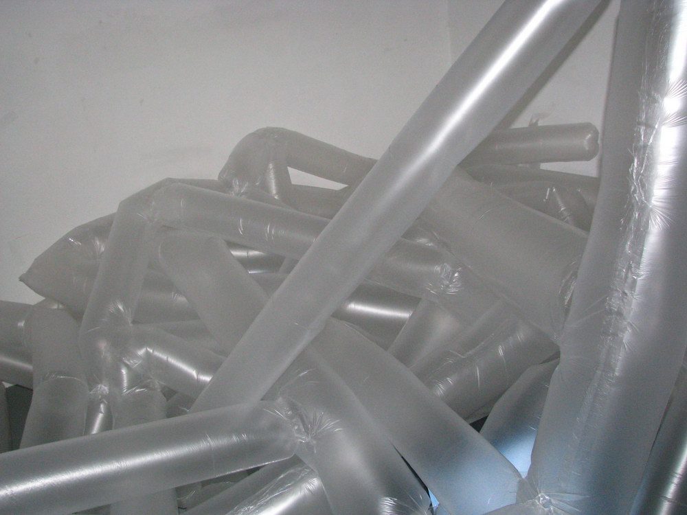 Tube 12